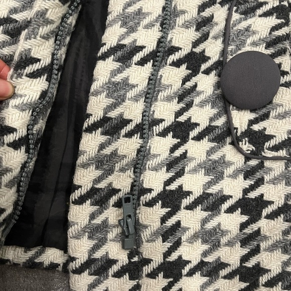 [M]Soia & Kyo Black and White Wool Blend Houndstooth Pea Coat - Picture 3 of 10